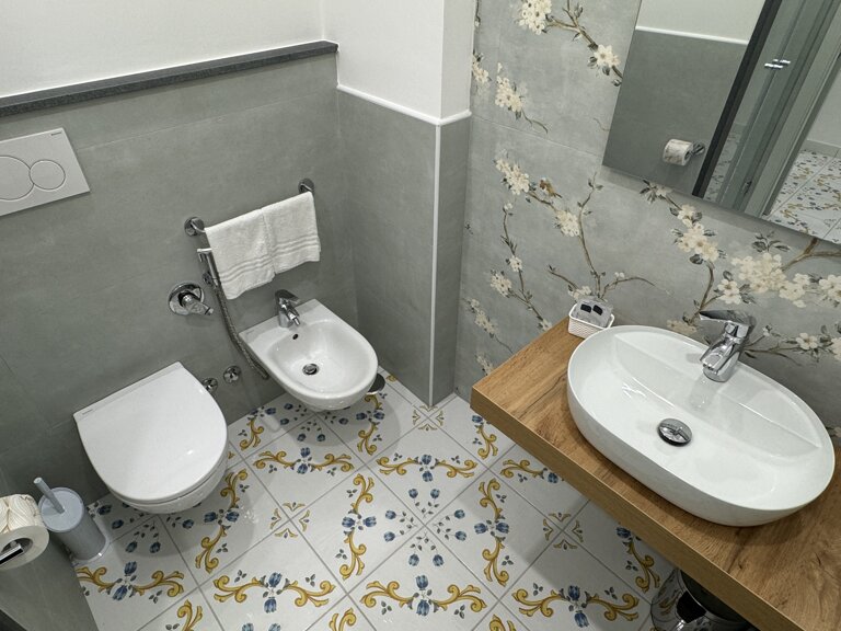 a5343588-e948-47b1-a4ab-70cf5b28b2d8 a5343588-e948-47b1-a4ab-70cf5b28b2d8