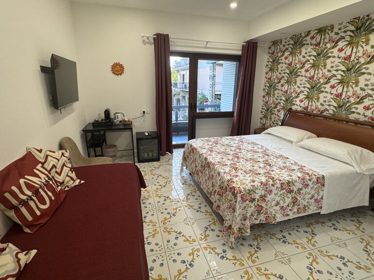 c741c413-2d06-45d0-b136-0e9671828ab7 c741c413-2d06-45d0-b136-0e9671828ab7