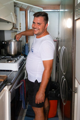 c67798ca-fa42-48cd-b83b-455a808e353b