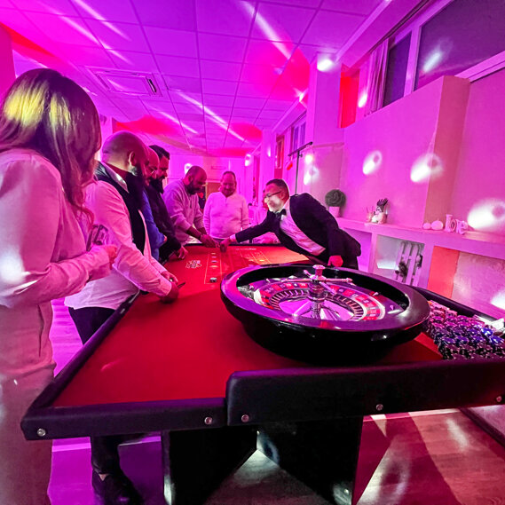 avoli casinò tema Napoli wedding matrimonio Roulette, Black Jack, Poker