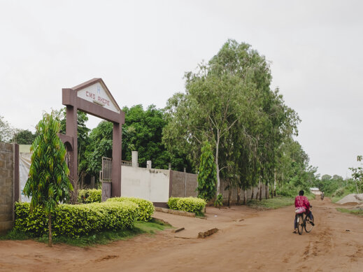 0a072265-e899-4afb-b417-f50b7445e9e1 0a072265-e899-4afb-b417-f50b7445e9e1