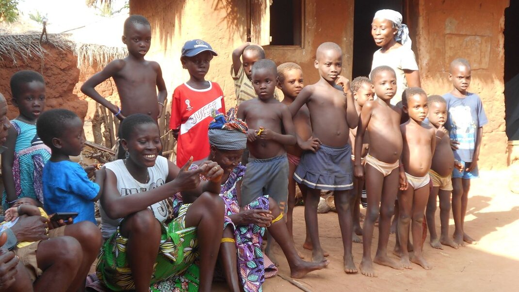 c00a05c2-8e69-42b4-b4e5-8bb6f61f2432