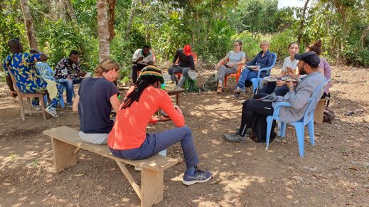 dfebc62c-4993-477b-af13-f8ec733f3893