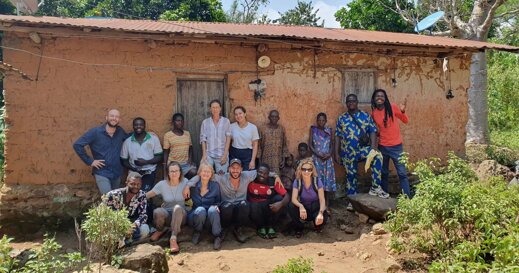 f8d7bc9d-70bc-45ca-97ba-389e40812871