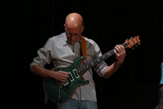 5ee47915-bd03-4653-8f80-4e18a69359e2 5ee47915-bd03-4653-8f80-4e18a69359e2