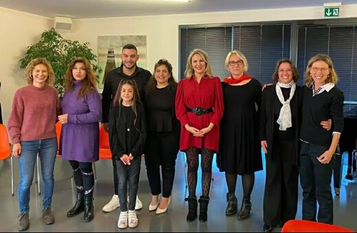 4f2ba28d-b96f-47d2-bfd8-50e0396501c2