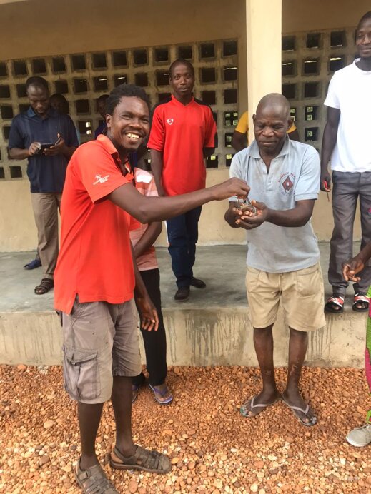 22ff7e10-64f1-476b-9985-0fb2637e7cce