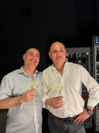 143e9d3b-ed26-4681-a803-803248168bd0 143e9d3b-ed26-4681-a803-803248168bd0