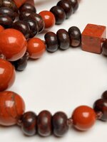 collana-con-pietre-dure-di-diaspro-rosso-e-diaspro-brecciato