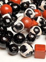 collana-con-pietre-dure-tibetane-onice-e-diaspro