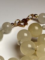 collana-con-pietre-dure-di-new-jade