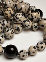 collana-con-pietre-dure-di-diaspro-dalmata-e-onice