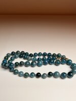 collana-con-pietre-dure-di-apatite-lunga-58-cm