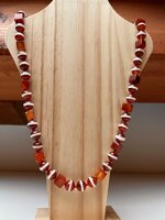 collana-con-pietre-dure-tibetane-e-agata-rossa