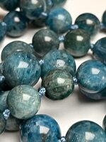 collana-con-pietre-dure-di-apatite-lunga-58-cm