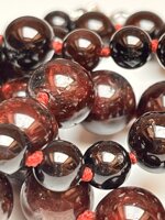 collana-con-pietre-dure-di-granato