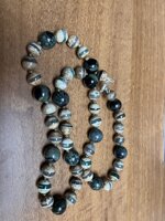 collana-con-pietre-dure-tibetane-e-diaspro