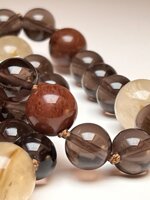 collana-con-pietre-dure-di-ossidiana