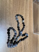 collana-con-pietre-dure-di-cordierite-e-onice