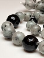 collana-con-pietre-dure-di-diaspro-kiwi-e-onice