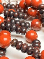 collana-con-pietre-dure-di-diaspro-rosso-e-diaspro-brecciato