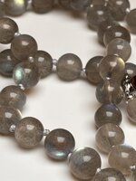 collana-con-pietre-dure-di-labradorite-di-eccellente-qualita