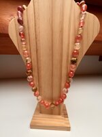 collana-con-pietre-dure-di-quarzo-cherry