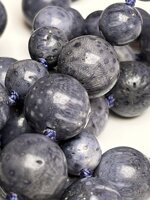 collana-con-pietre-blue-coral-naturali