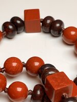 collana-con-pietre-dure-di-diaspro-rosso-e-brecciato