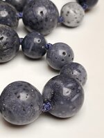 collana-con-pietre-blue-coral-naturali