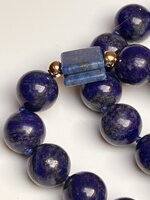 collana-con-pietre-dure-di-lapislazzuli-tre-opzioni