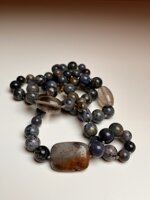 collana-con-pietre-dure-sunset-stone-e-quarzo