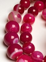 collana-con-pietre-dure-di-agata-fucsia