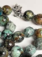 collana-con-pietre-dure-di-turchese-africano