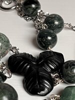 collana-realizzata-a-mano-con-pietre-di-diaspro-e-catenella-in-acciaio-inossidabile-placcata-oro-18k