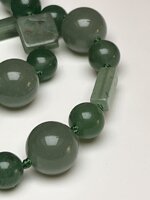 collana-con-pietre-dure-di-avventurina-verde