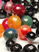 collana-con-pietre-dure-di-onice-e-agata