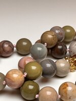 collana-con-pietre-dure-naturali-alxa-rara