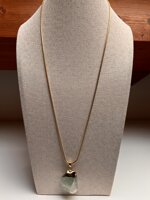 catenella-in-acciaio-placcato-oro-con-pendente