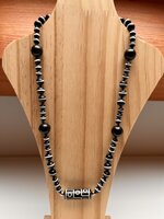 collana-con-pietre-dure-di-tormalina-nera-e-pietra-tibetana