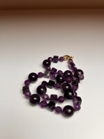 collana-con-pietre-dure-di-ametista-di-alta-qualita