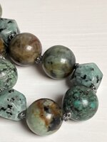 collana-con-pietre-dure-di-turchese-africano