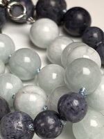 collana-con-pietre-dure-di-acquamarina-e-corallo-blu