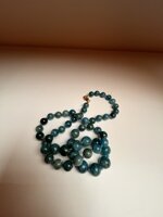 collana-con-pietre-dure-di-apatite-lunga-58-cm