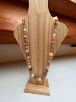 collana-con-pietra-di-luna-varie-sfumature