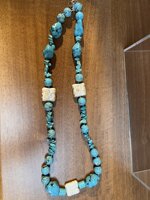 collana-con-pietre-dure-di-turchese