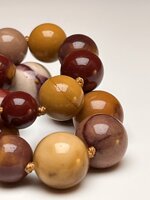 collana-con-pietre-dure-di-mokaite