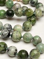 collana-con-pietre-dure-di-variscite