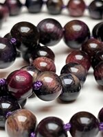 collana-con-pietre-dure-di-occhio-di-tigre-con-varie-sfumature