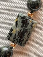 collana-con-pietre-dure-di-diaspro-kambaba